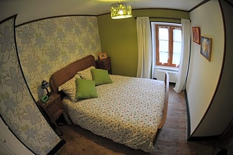 Triple Room with Shower