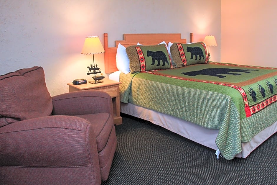 Yellowstone Park Inn and Suites