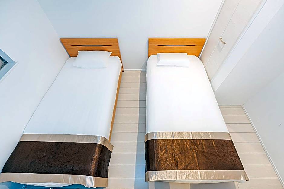 SkyTreeStayHotel2鐘ヶ淵駅から徒歩4分天井からskytreeが見えます