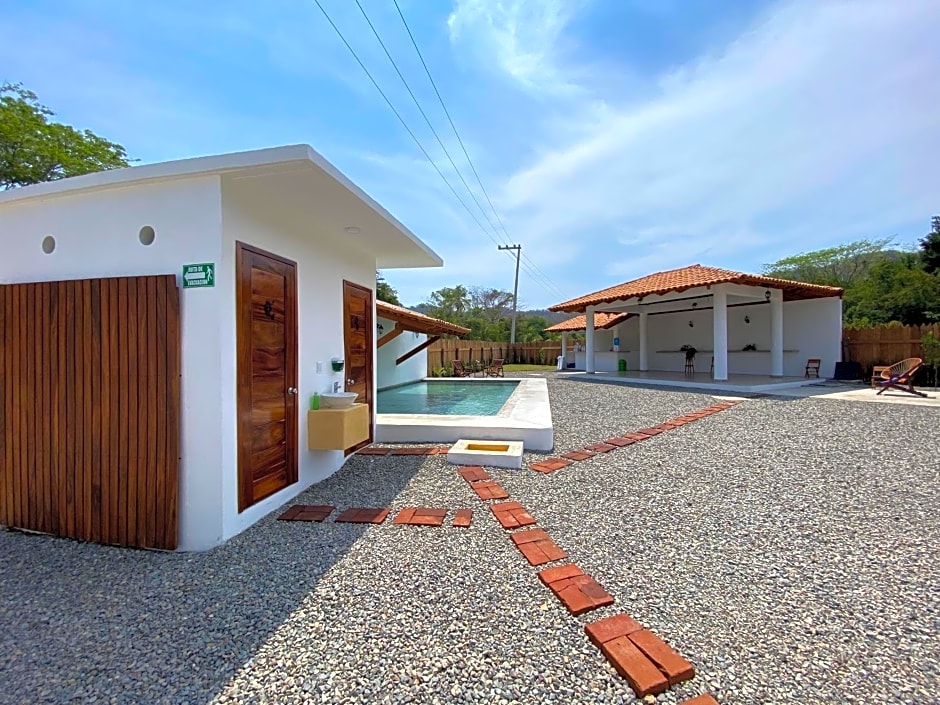 HOTEL CASA VICTORIA