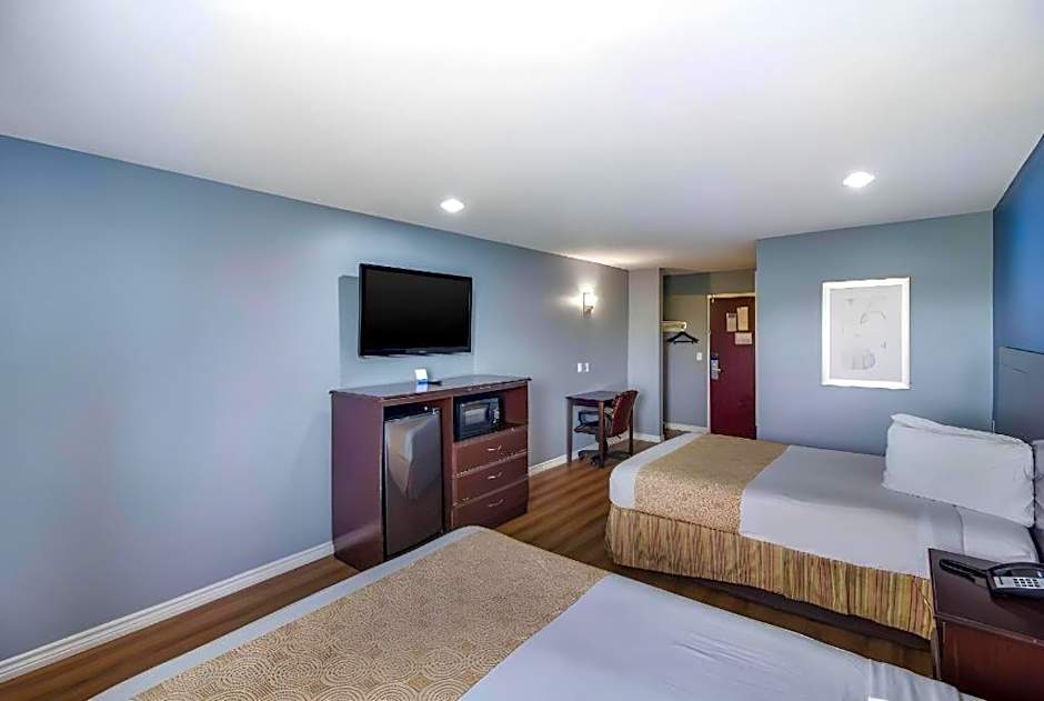 Rodeway Inn & Suites Port Arthur - Groves