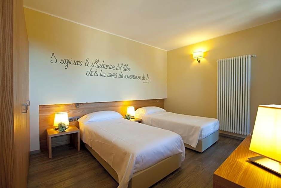 Photo 1 of 4 of Superior 1 Double Bed or 2 Beds