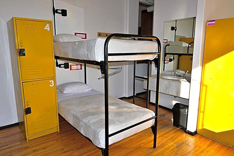 Hostel Mundo Joven Catedral