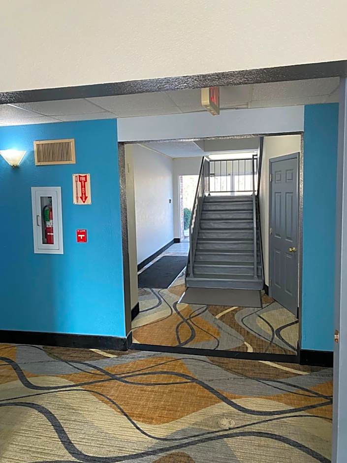 Days Inn by Wyndham Perryville