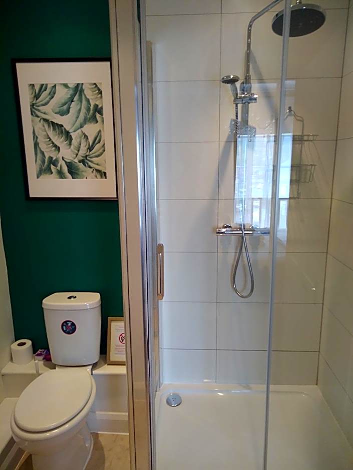 Sleep, Eat, Repeat Bed and Breakfast