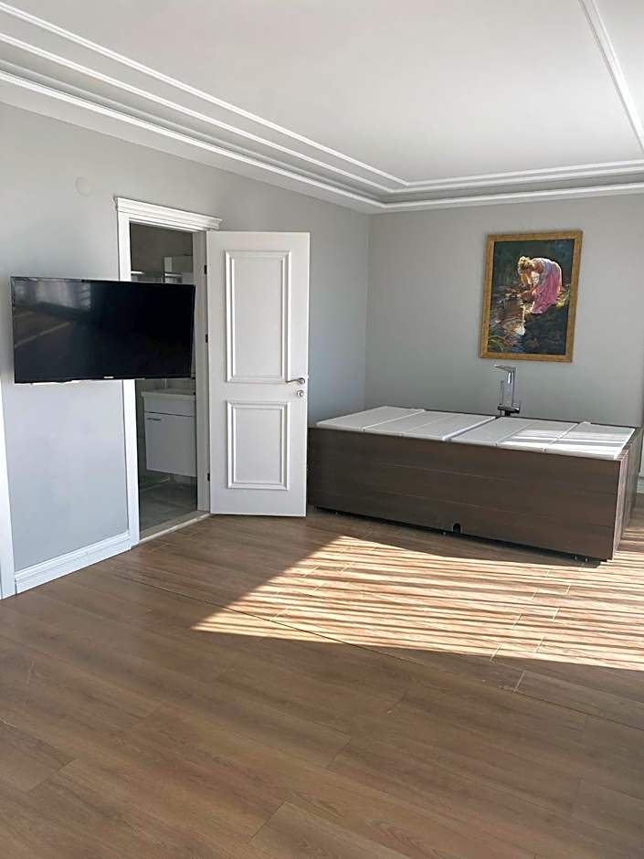 Assos Longevity Hotel