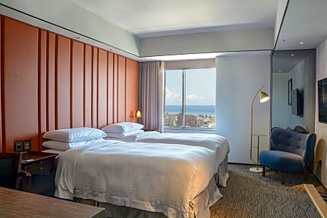 Room, 2 Twin Beds, City View