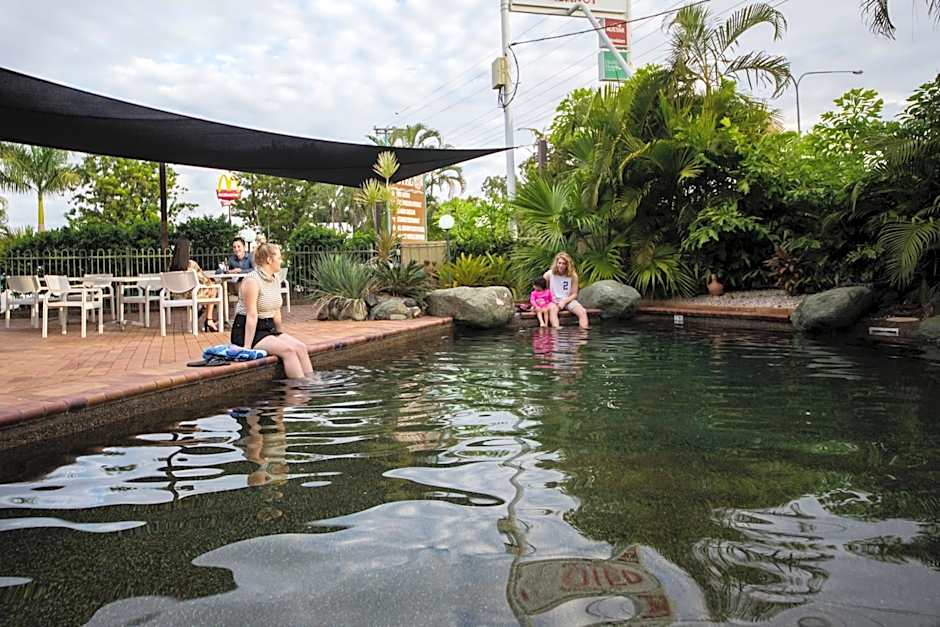 Glenmore Palms Motel