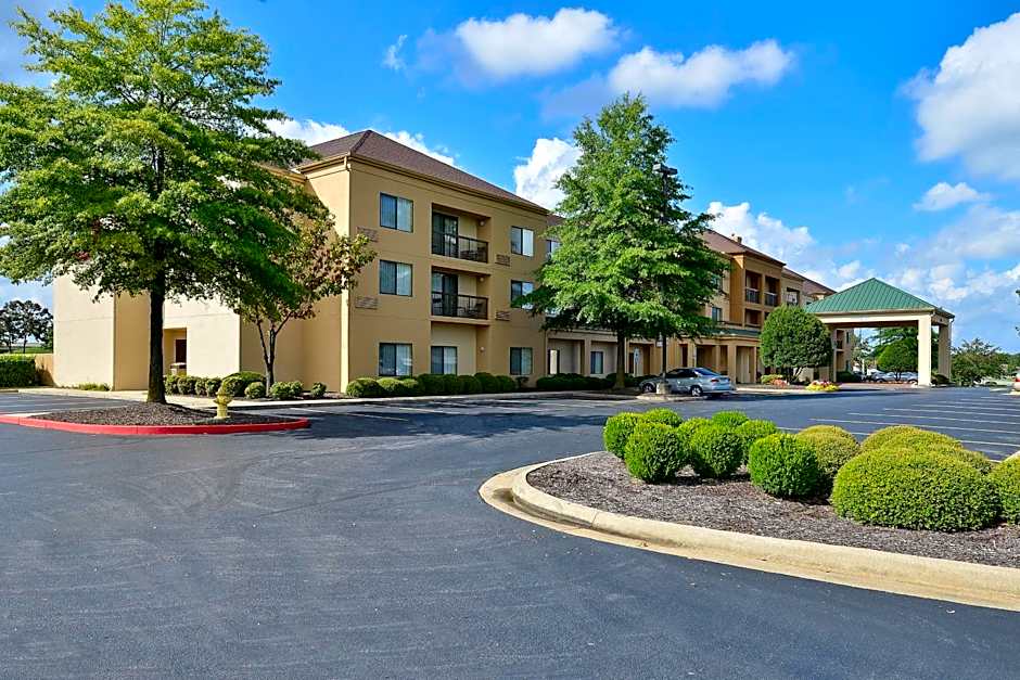 Courtyard by Marriott Bentonville