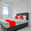 OYO 90241 Gunung Putri Square Apartment