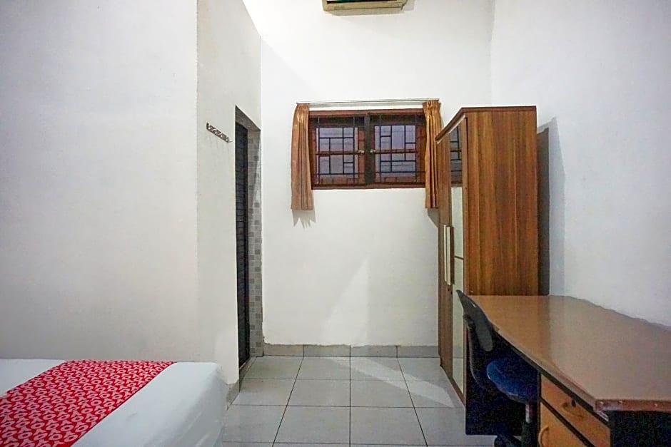 Super OYO Resident- K Syariah