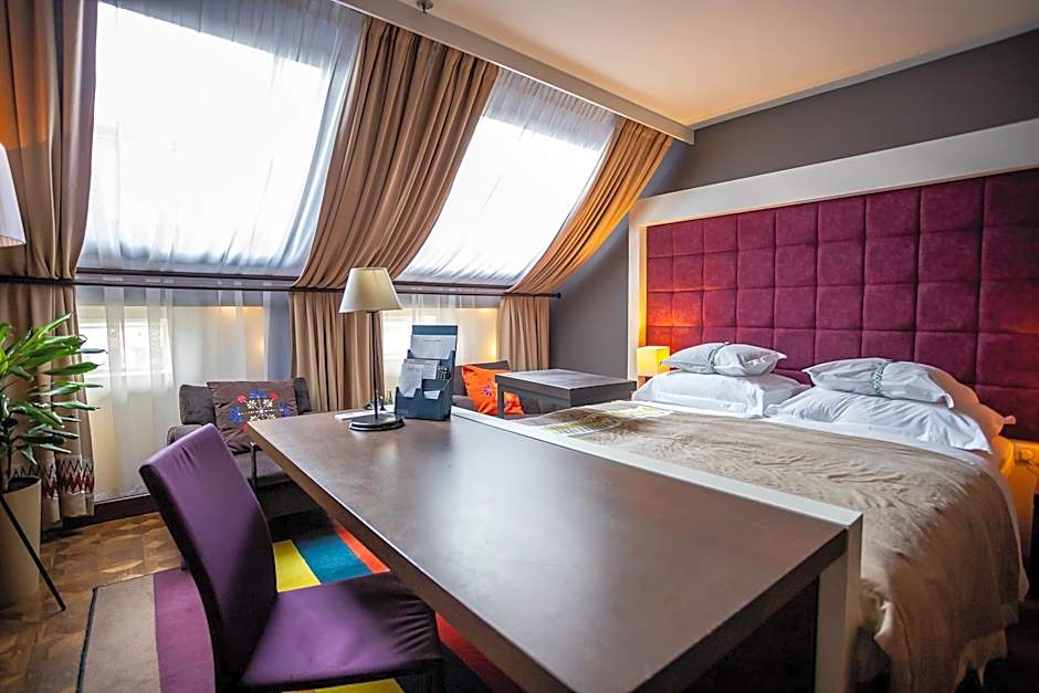 Bristol Tradition & Luxury Hotel