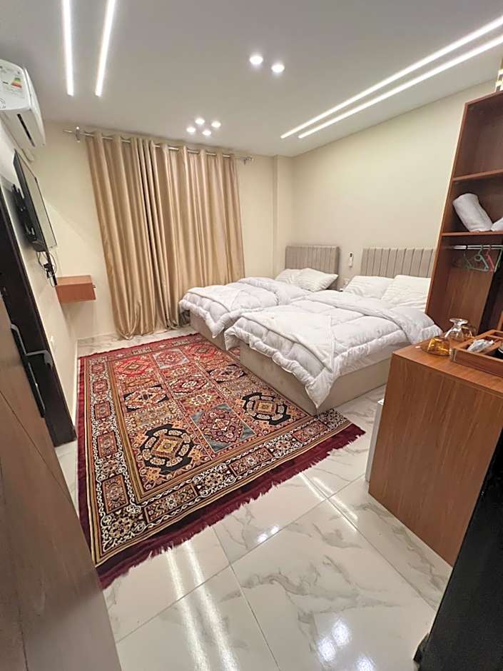 Imperial Pyramids View Inn