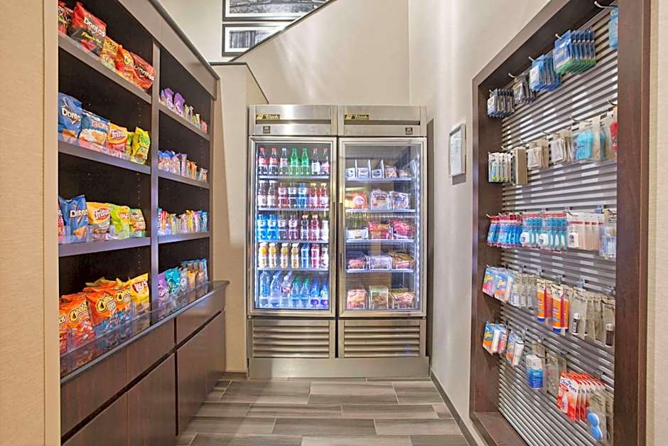 La Quinta Inn & Suites by Wyndham San Marcos