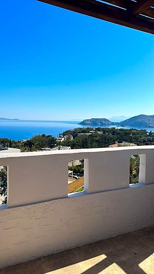 Thalia Bloom Villa Apartments