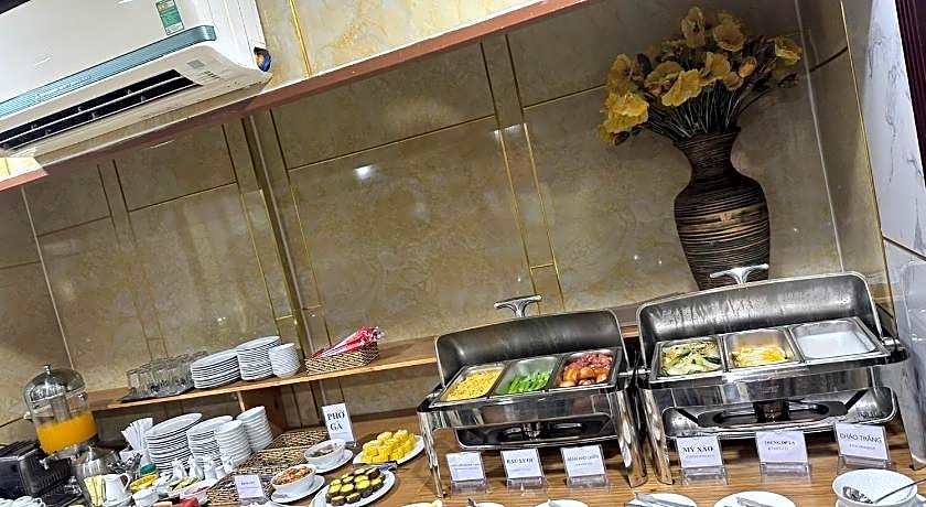 Duc Minh Saigon Airport Hotel