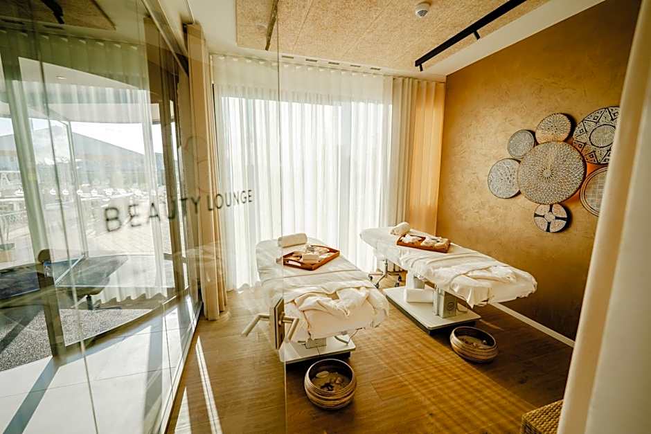 SlowDown Bottsand Hotel und Spa