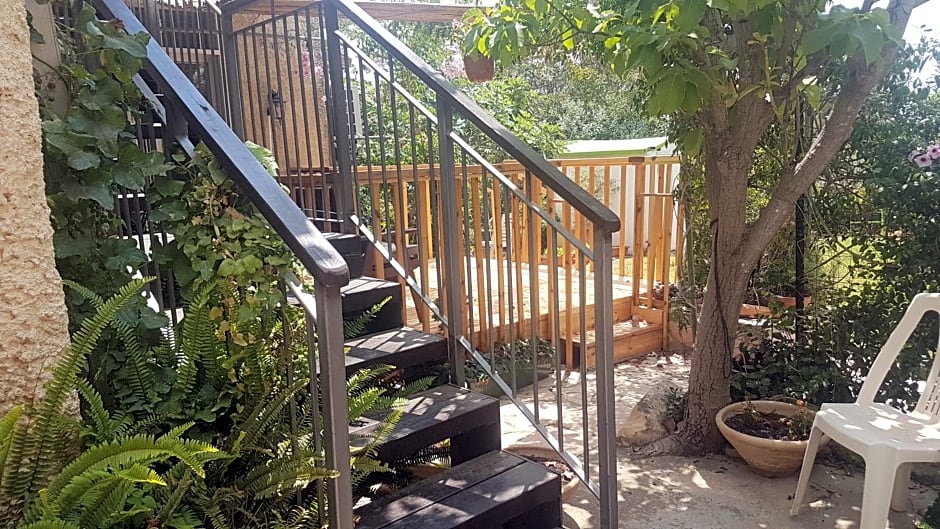 Zimmer NEVE ILAN Guest Accomodation