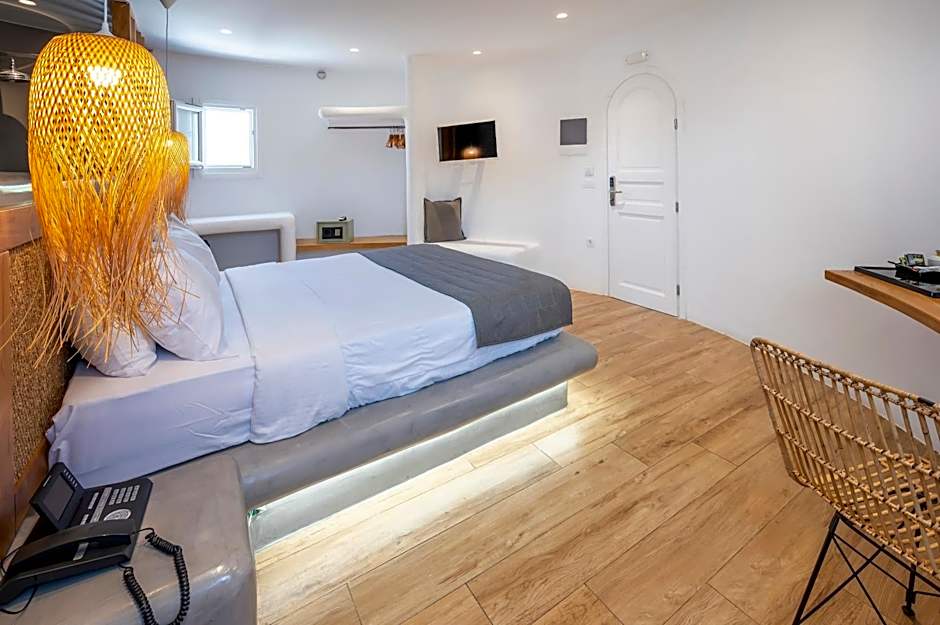 Smy Mediterranean White Santorini