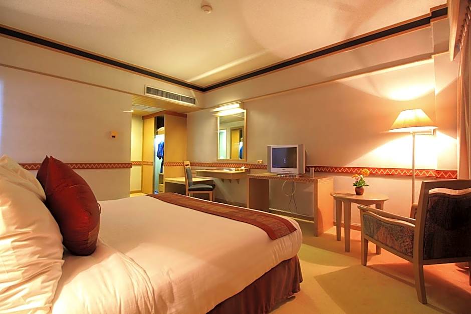 Photo 1 of 13 of Presidential Suite