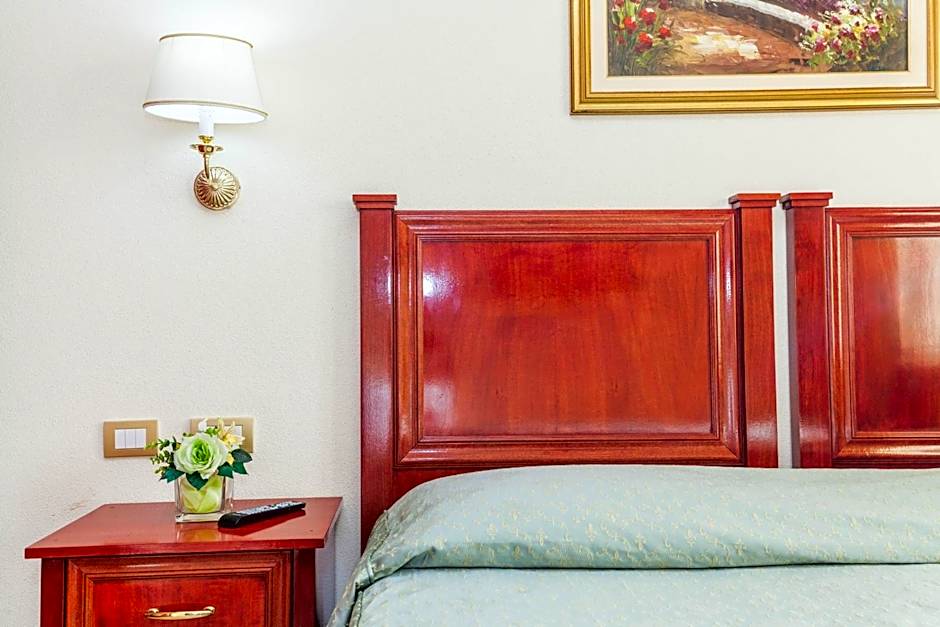 Hotel Regina Elena