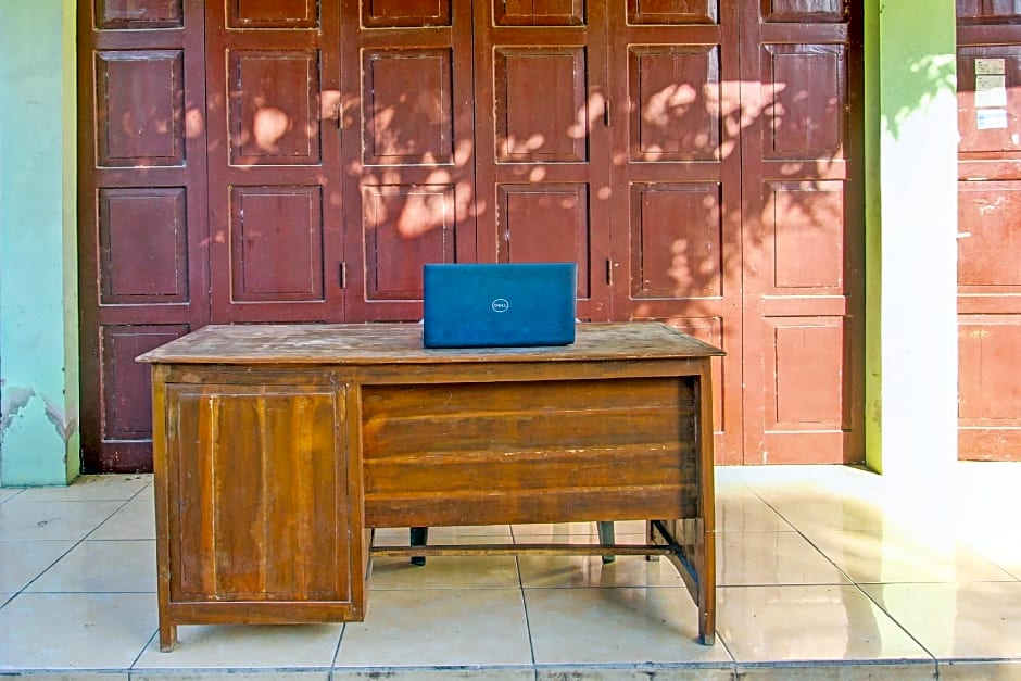 SPOT ON 93029 Pondok Wisata Sabar Menanti 2