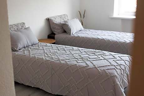 Apartment with Shower