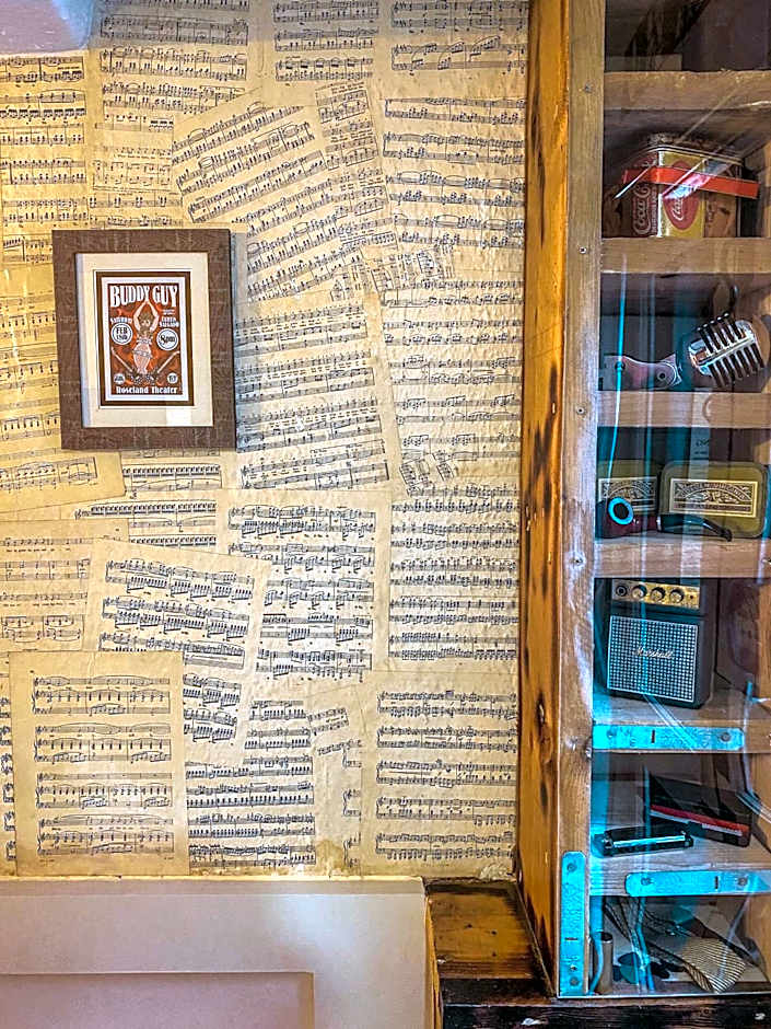 The Terrace at Riverside Suites