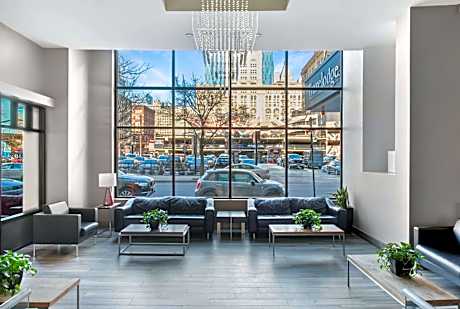 Travelodge by Wyndham Downtown Chicago