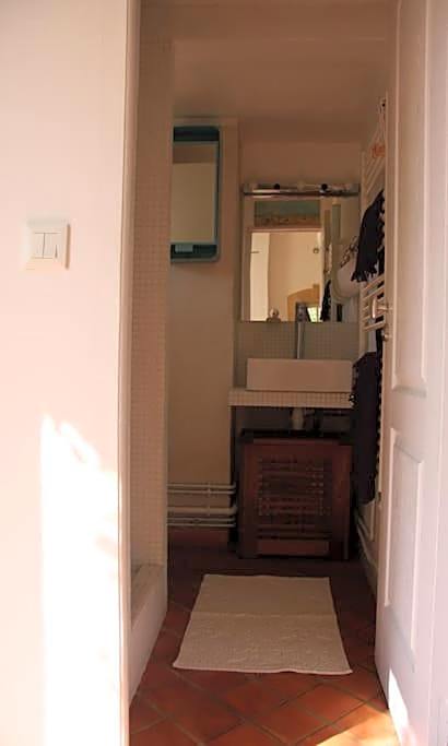 Agréable maison de 65 m2 avec grande piscine