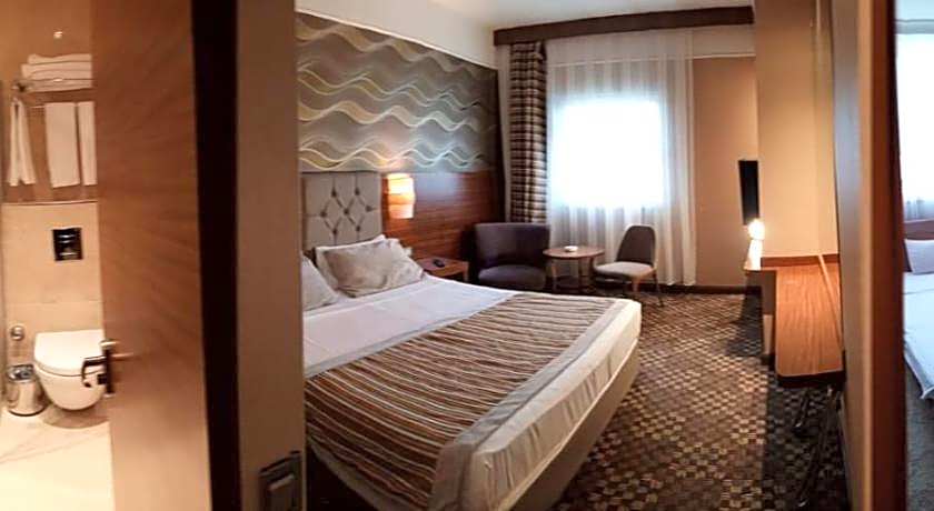 Adranos Hotel