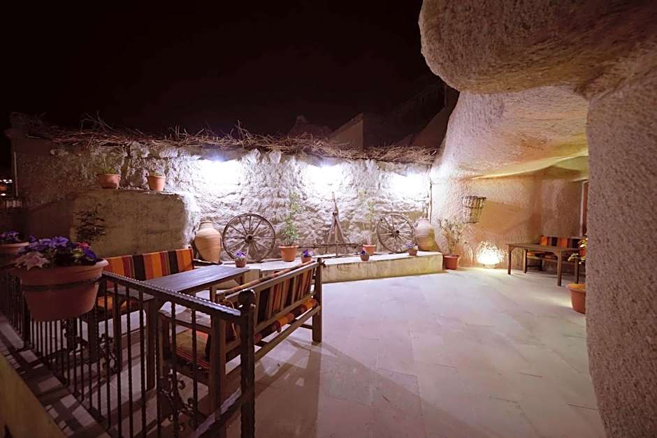 Adelya Cave Hotel