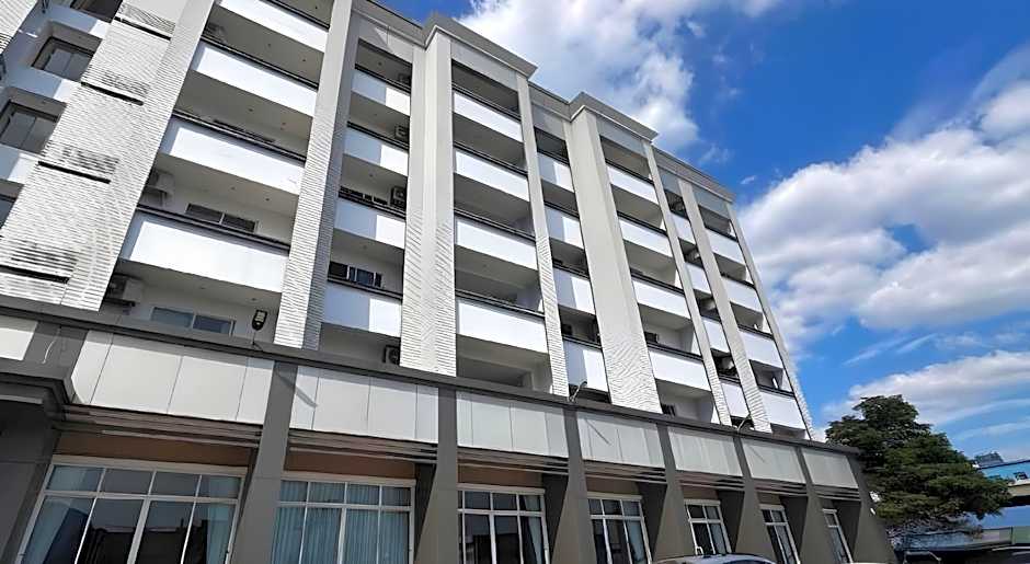 Laemchabang City Hotel
