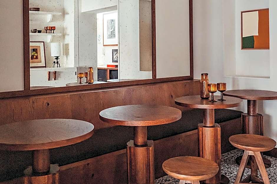 Hôtel des Academies et des Arts