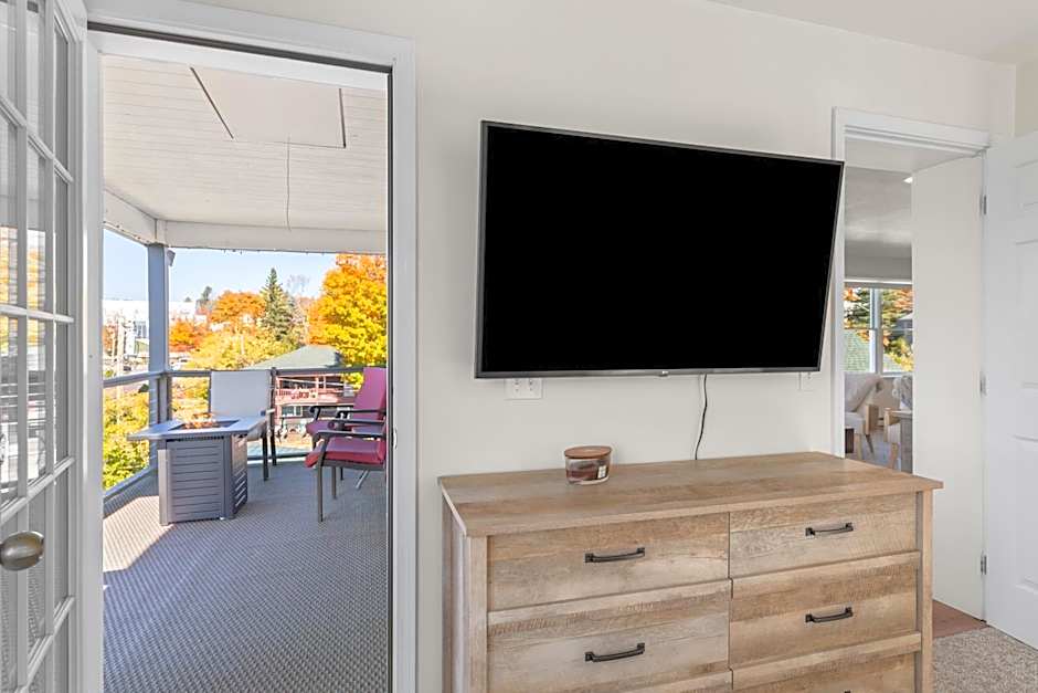 Amazing Mountain Views Lake Placid & 1980 Olympic Center