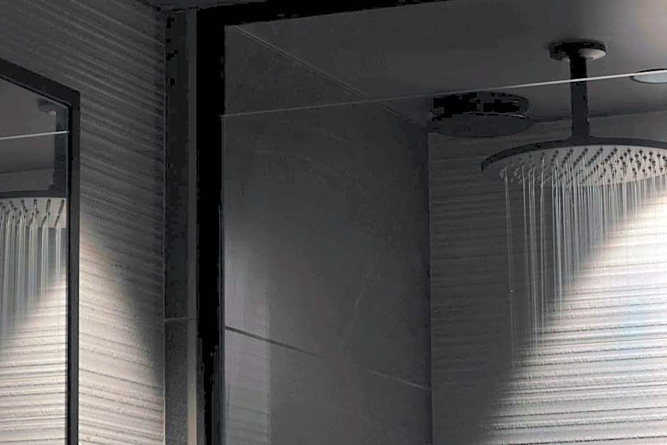 Victoria Palace Hotel