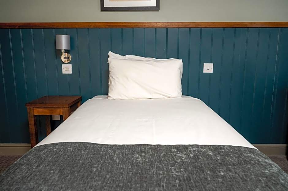 Cocked Hat by Greene King Inns