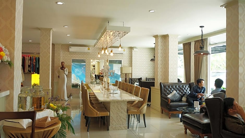 Westgate Residence Hotel