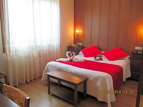 Double Room with parking included