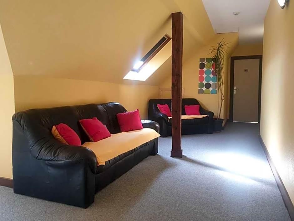 Hôtel Restaurant Aux Deux Roses