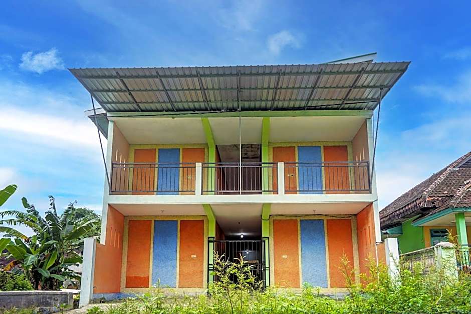 Hotel O Kemangi Asri Kost