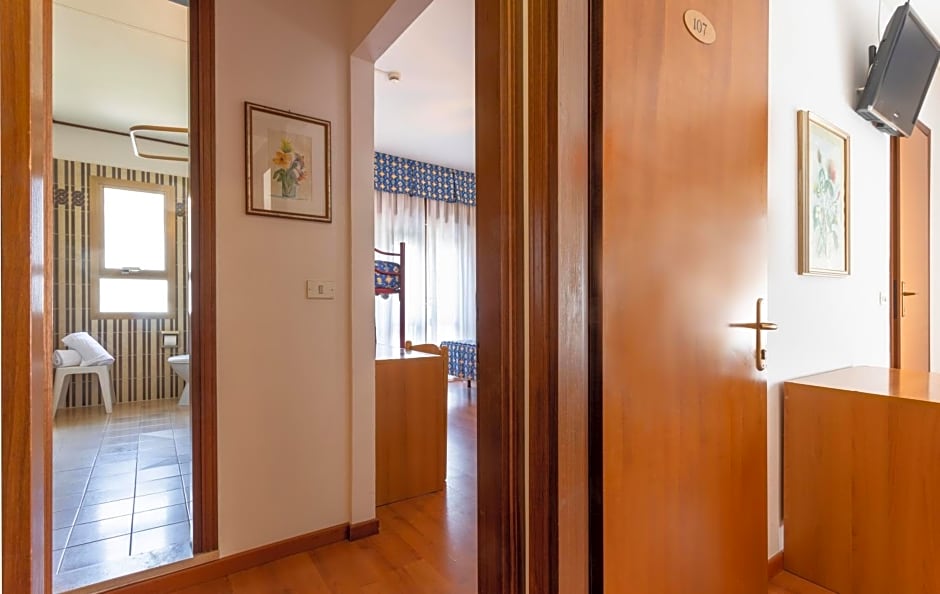 Hotel Diana