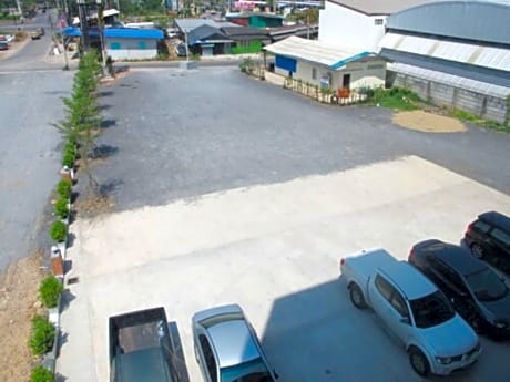 C Tower Hotel by ZUZU