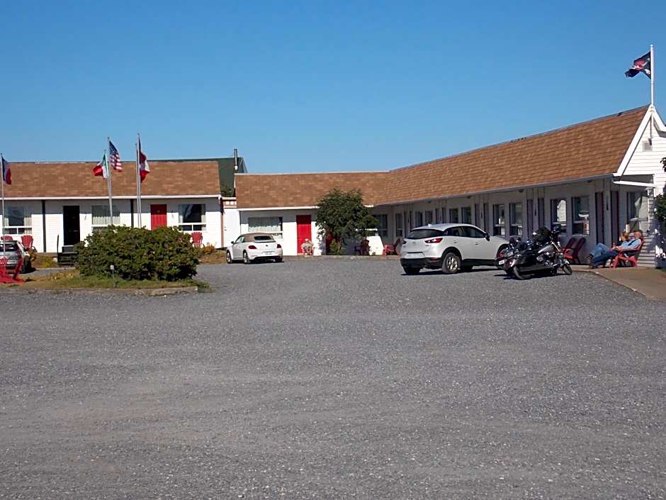 Le Pirate Motel et Camping