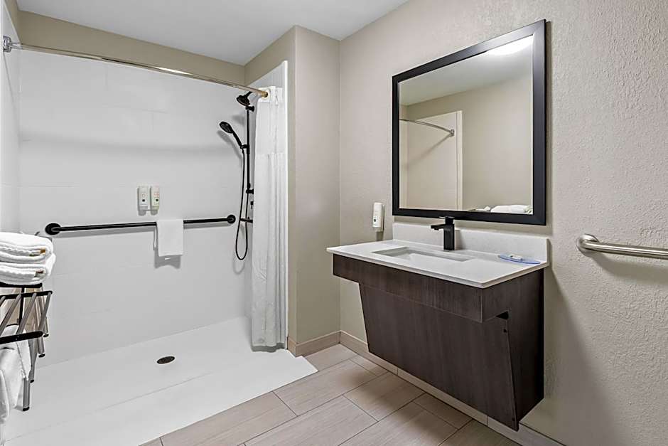Quality Inn & Suites Florence Civic Center