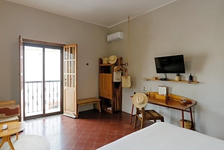 King Suite Upper Floor