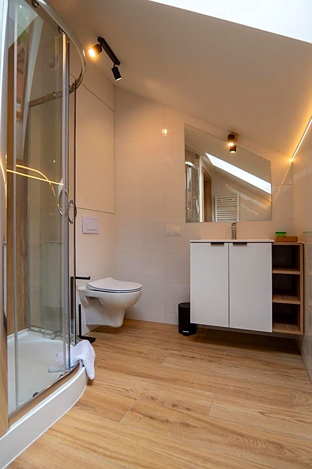 Willa i Wzgórze Jerrego Apartamenty i pokoje z widokiem na góry