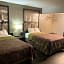 Super 8 by Wyndham Millbury/Toledo