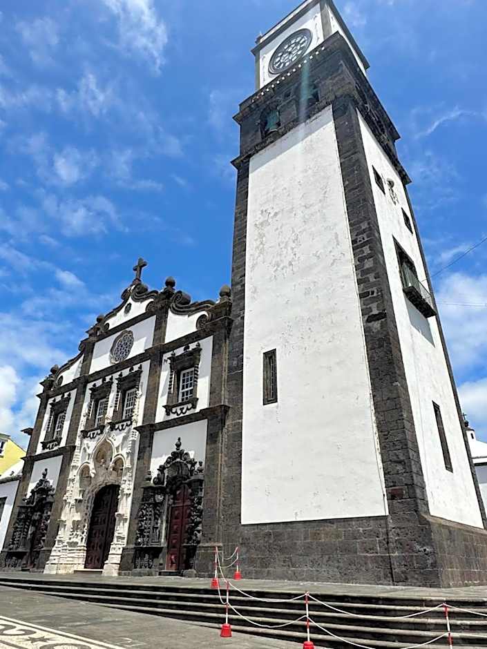 Azor International Hostel