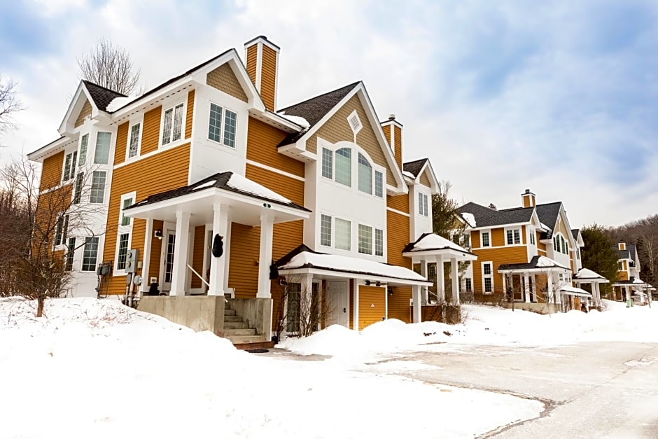 Mount Snow Lodging